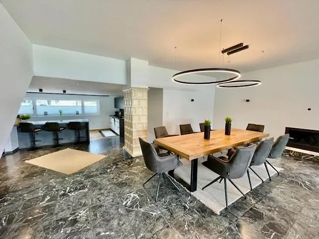 Appartement 58 *